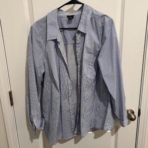 Torrid Size 2 Striped Button Up Long Sleeve